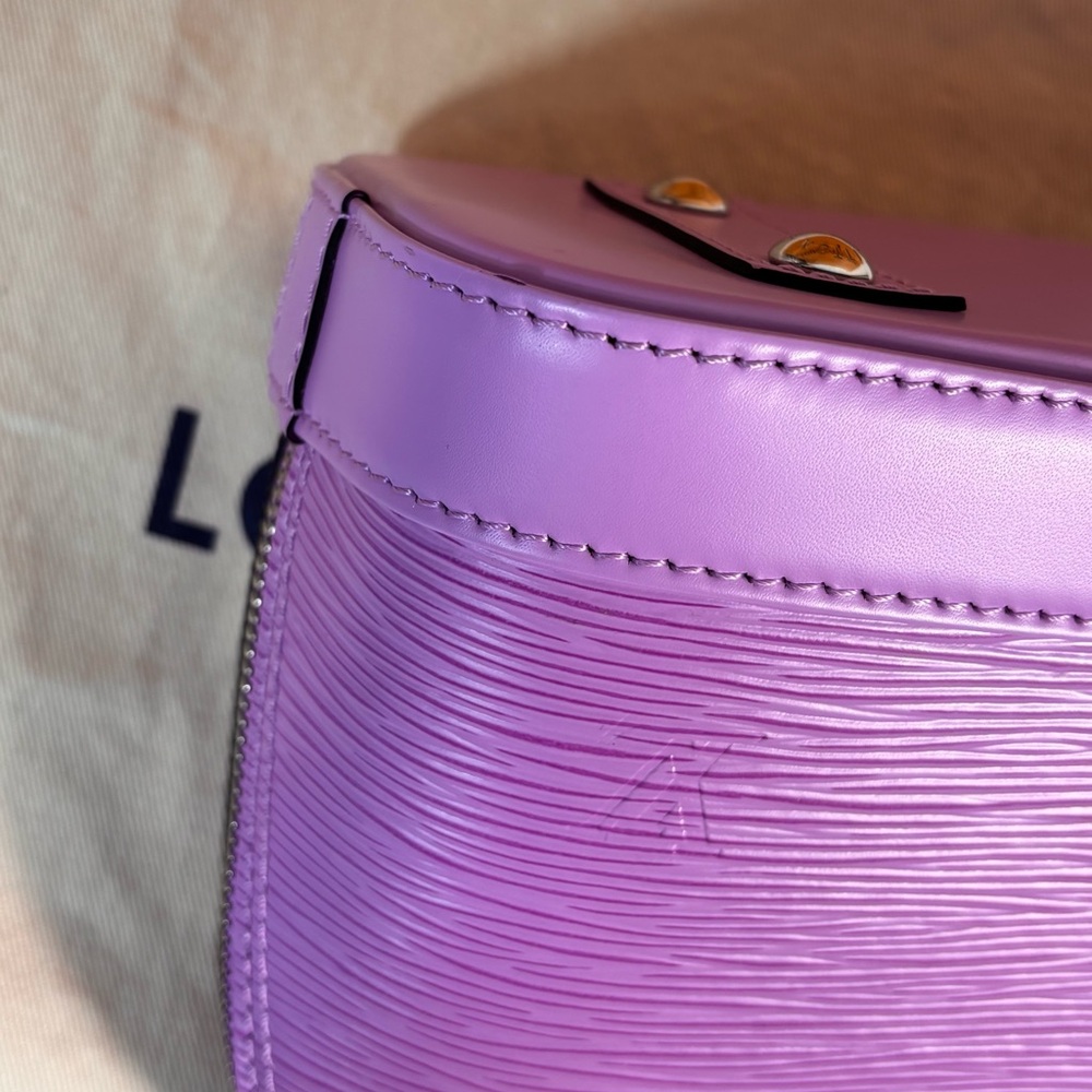 Beautiful Louis Vuitton Lilac Alma bb Sold - Picture 9 of 16